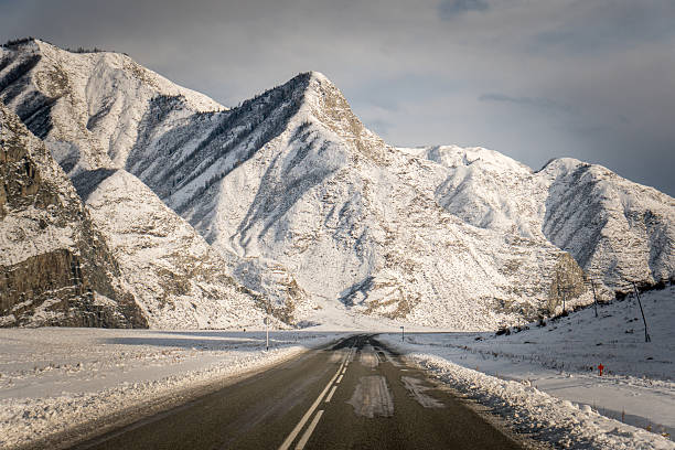 Altai Mountains, road, winter