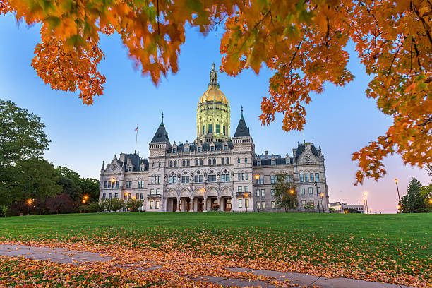 Connecticut State Capitol Connecticut State Capitol in Hartford, Connecticut, USA during autumn. connecticut stock pictures, royalty-free photos & images