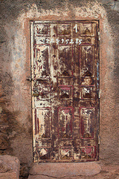 istock Old wooden door 626413866