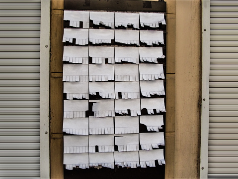 The dream of the perfectionist - all Tear off paper notice a very orderly