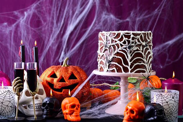 buon tavolo per feste di halloween - dessert food place setting dishware foto e immagini stock