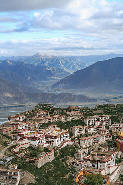 istock Gyantse Monastery near Lhasa 626530906