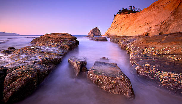 arches - cape kiwanda state park zdjęcia i obrazy z banku zdjęć