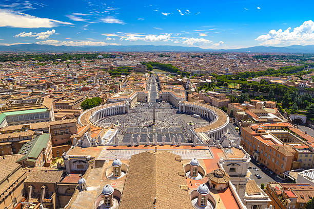 istock Rome city skyline, Italy 626544634