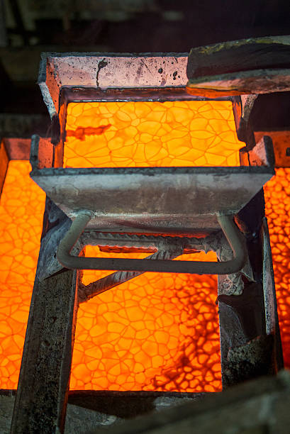 istock Moulting gold at a factory 626545216