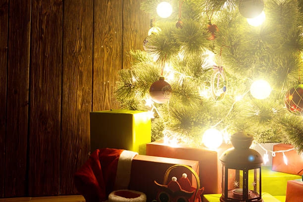 istock Colorful presents and the christmas tree 626626268