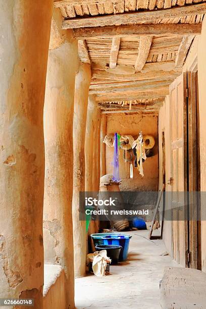 Terrace With Pillarsmaman Martine Diedhious Case A Etages Mlompoussuyesenegal 2307 Stock Photo - Download Image Now