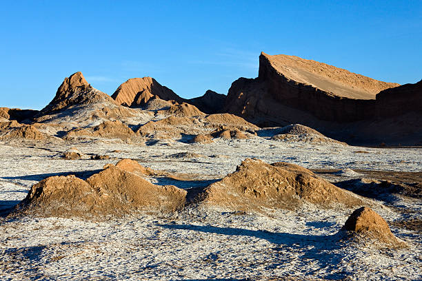 istock Valley of the Moon - Atacama Desert - Chile 626669666