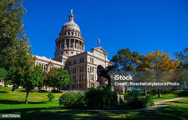 Texas State Capitol Building Autumn Austin Texas Landmark Stock Photo - Download Image Now