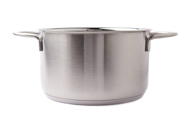 istock Stainless steel cooking pot pan isolated over white background 626815416