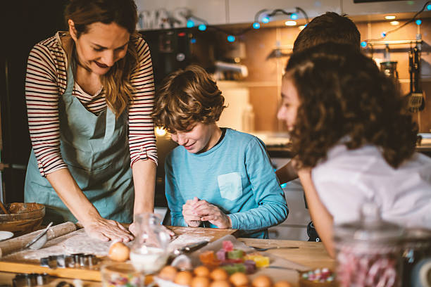 istock Let's make cookies for Christmas 626817514