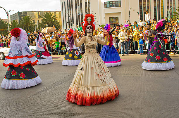 day of the dead parade in mexico city. - face paint human face mask carnival imagens e fotografias de stock