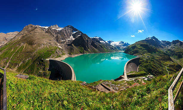 istock Panorama of Stausee Mooserboden Dam near Kaprun, Austria 626844412