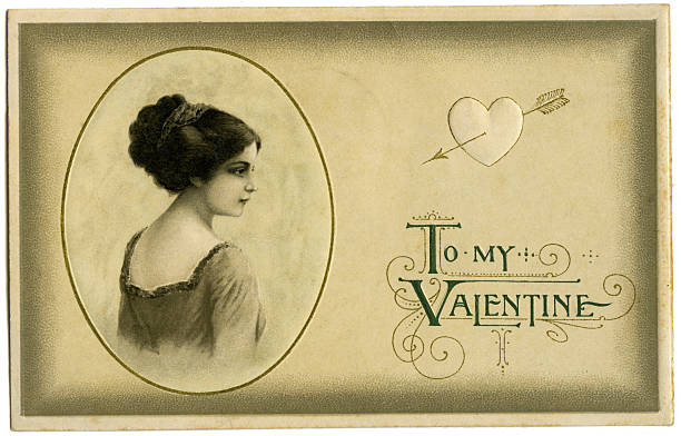 cartão postal do dia dos namorados de 1800, mulher bonita - heart shape cute valentines day nostalgia - fotografias e filmes do acervo