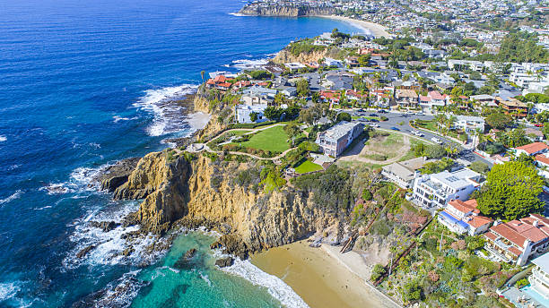 istock Shaw's Cove & Crescent Bay 626918024