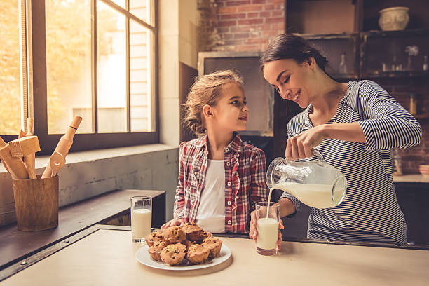 istock Mom and daughter 627010026