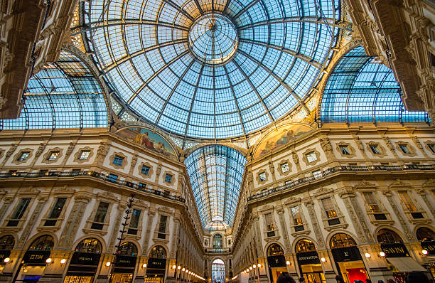 galleria vittorio emanuele - galleria vittorio emanuele ii photos et images de collection