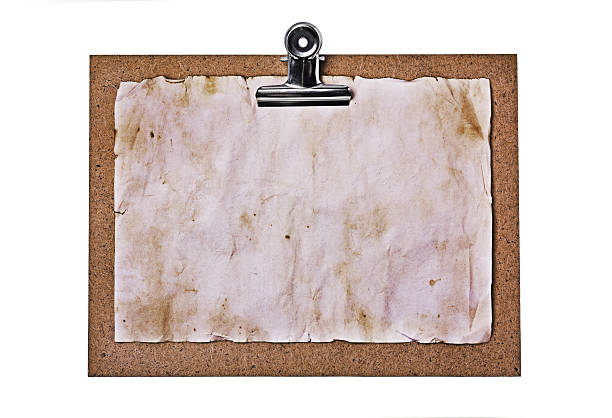 alte zwischenablage und grunge-papierblatt - wood clipboard old distressed stock-fotos und bilder