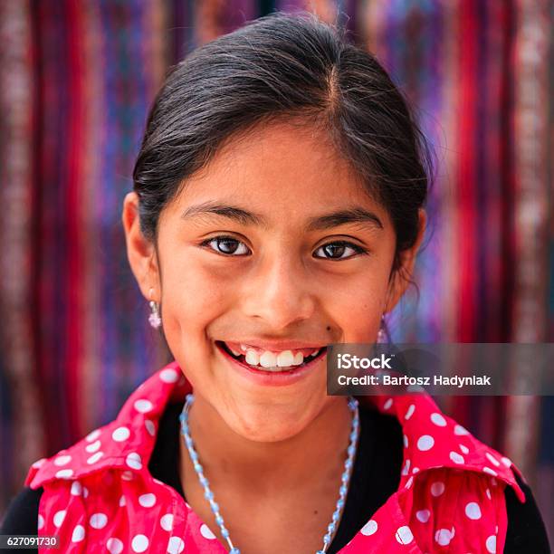 Portrait Of Beauty Peruvian Girl In Pisac The Sacred Valley Stock Photo - Download Image Now