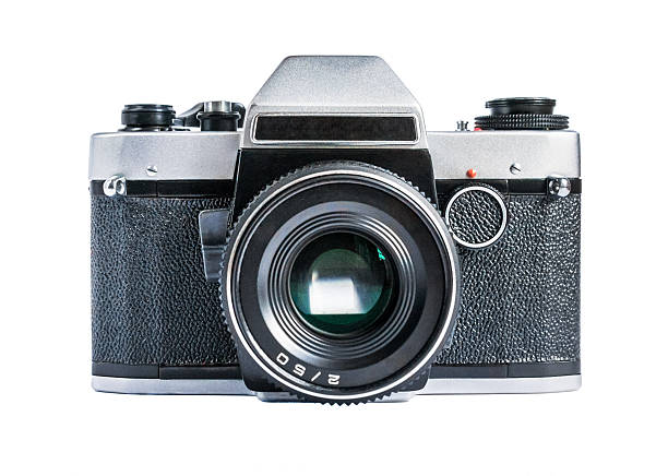 câmera fotográfica de filme retrô isolada em branco - camera old retro revival old fashioned - fotografias e filmes do acervo