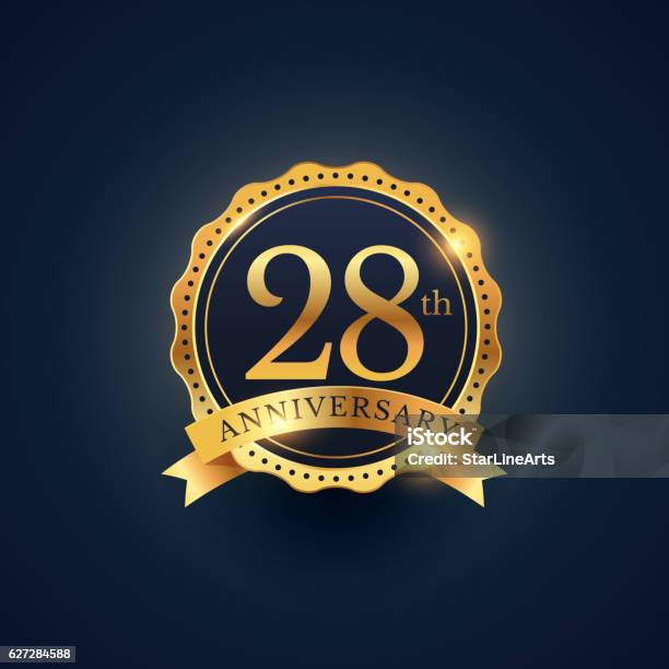 Étiquette De Badge De Célébration Du 28e Anniversaire En Couleur Dorée Vecteurs libres de droits et plus d'images vectorielles de 25-29 ans