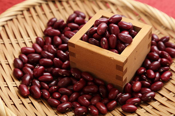 feijões vermelhos - adzuki bean imagens e fotografias de stock