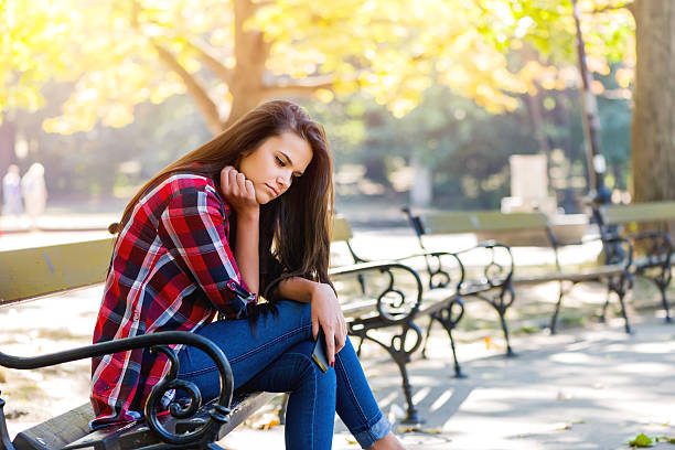 istock Bad news over the phone 627305992