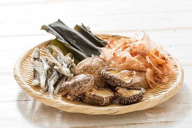 raw materials for soup stock - shiitake mushroom edible mushroom mushroom dry imagens e fotografias de stock