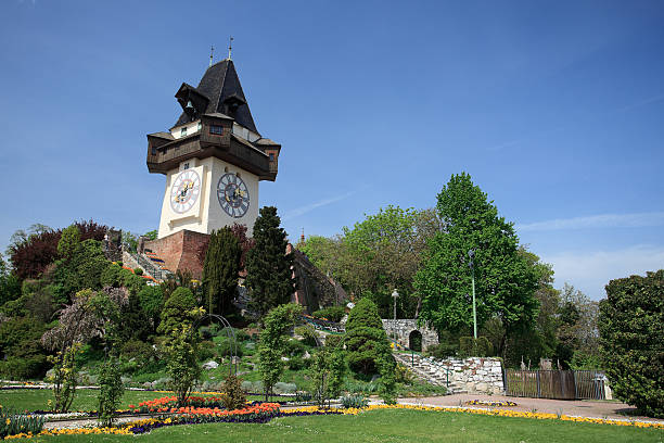 시계탑 그라츠 - graz clock tower clock austria 뉴스 사진 이미지