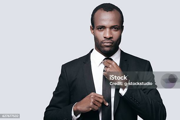 Uomo Daffari Perfetto - Fotografie stock e altre immagini di Afro-americano - Afro-americano, Bello, Businessman