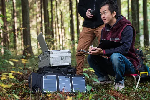 rack-mounted batteries rack-mounted batteries