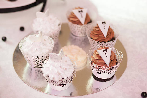 istock Sweet candy bar set at wedding ceremony, confectionery 627815908
