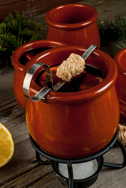 istock Traditional German Christmas drink Feuerzangenbowle 627869970