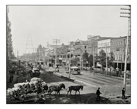 Antique photograph of Canal Street, New Orleans