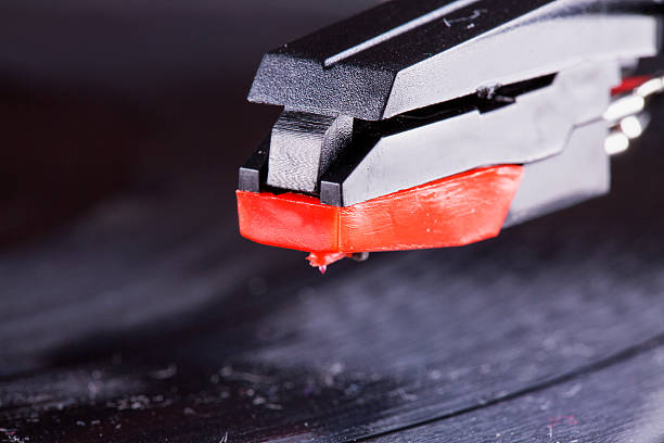 istock Head of the turntable, strict close up 627873548