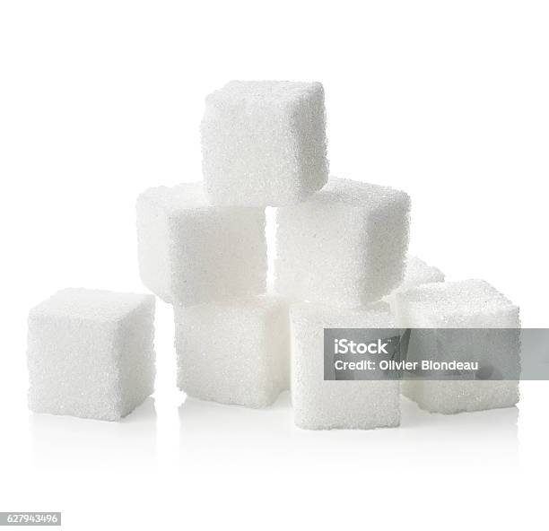 Sugar Cubes Foto de stock y más banco de imágenes de Cubito de azúcar - Cubito de azúcar, Azúcar, Fondo blanco