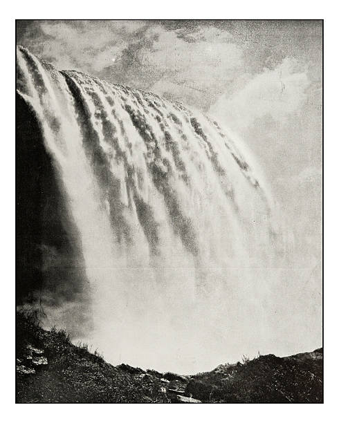 istock Antique photograph of American Falls 627965978