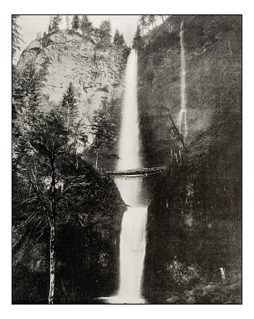 Antique photograph of Multnomah Falls