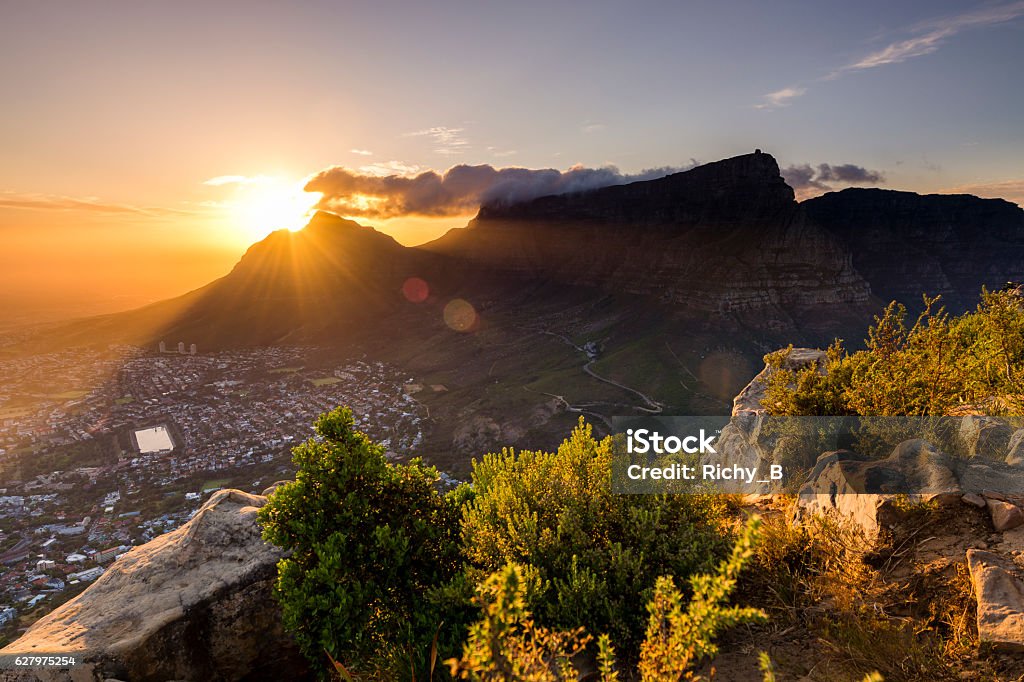 Punto di vista Lions Head 8 - Foto stock royalty-free di Città del Capo