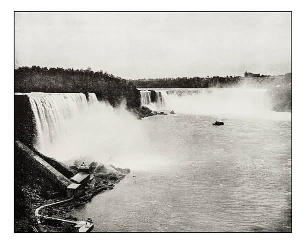 istock Antique photograph of Niagara Falls 627975532