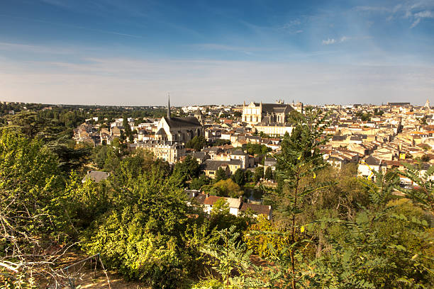 istock Cityscape of Poitiers at a summer day 628013614