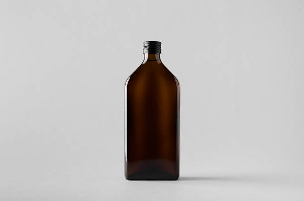 maquette de bouteille pharmaceutique - amber bottle photos et images de collection