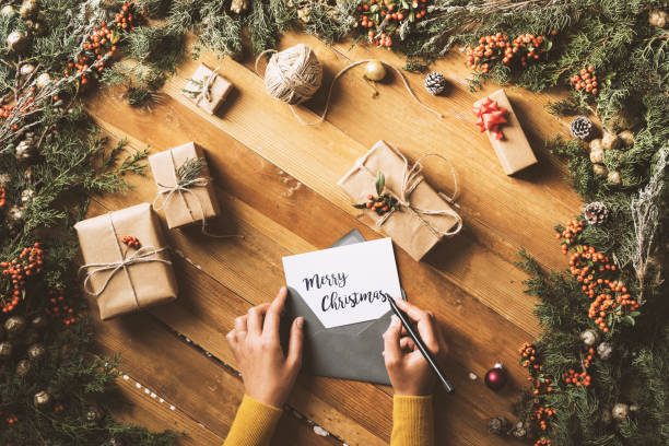 istock Writing greeting cards, Christmas table top flat lay 628139466