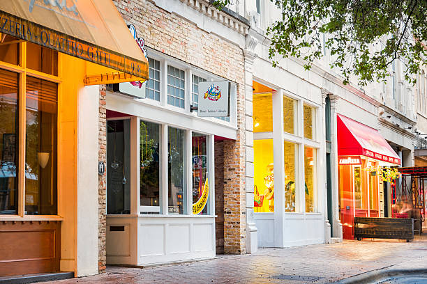 colorful shops and restaurants in downtown austin texas usa - loja imagens e fotografias de stock