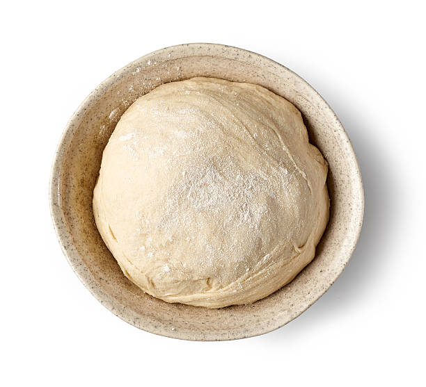 miska świeżego surowego ciasta - dough sphere kneading bread zdjęcia i obrazy z banku zdjęć
