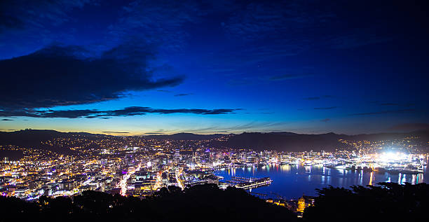 istock Auckland Glowing at Dusk 628211470