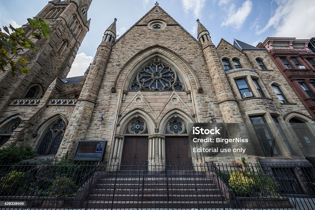 Iglesia Adventista Del Séptimo Día De Éfeso Harlem Nueva York Estados  Unidos Foto de stock y más banco de imágenes de Ciudad de Nueva York -  iStock