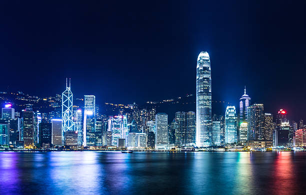 istock Hong Kong skyline at night 628510074