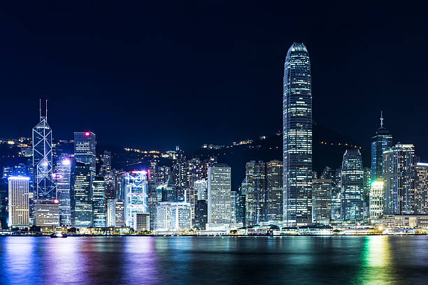 istock Hong Kong skyline at night 628510166