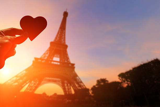 istock silhouette of romantic lovers hand 628517276
